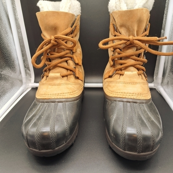 Sorel Other - MEN'S/ Boys Sorel Caribou Winter Snow Boots Size 7,Nubuck/Brown
